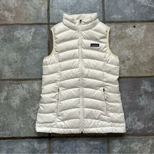 Patagonia Goose Down Puffer Vest Girl’s Sz M (12) L White
